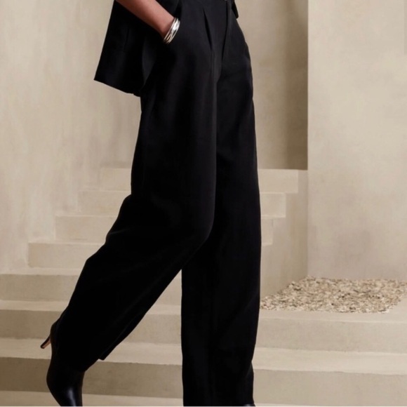 NWT! Banana Republic Black Drapey Wide-Leg Pant - Multiple Sizes🤎 - Picture 6 of 6